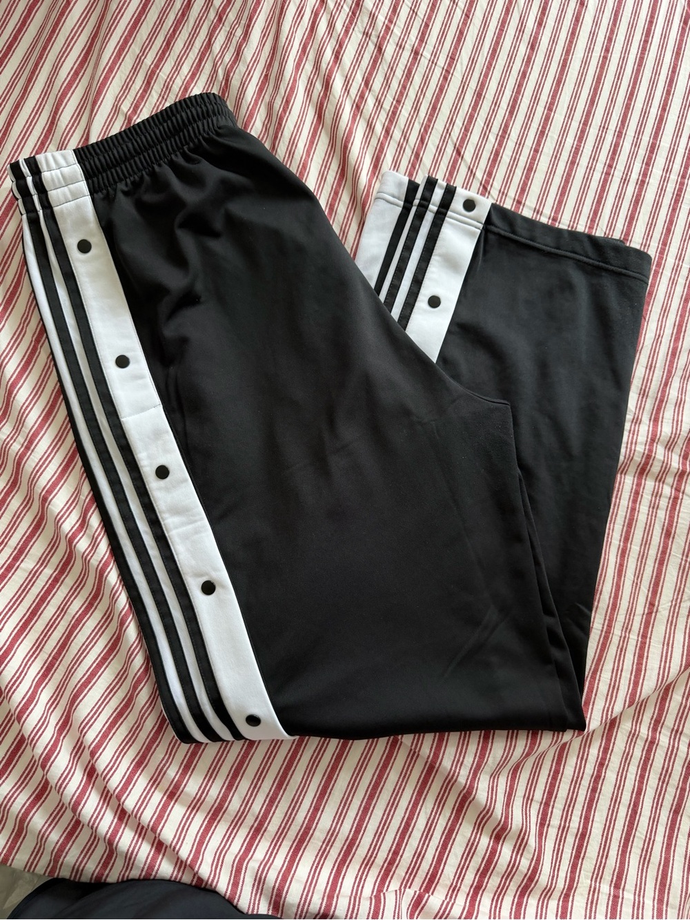 ADIDAS MENS TRACKPANTS